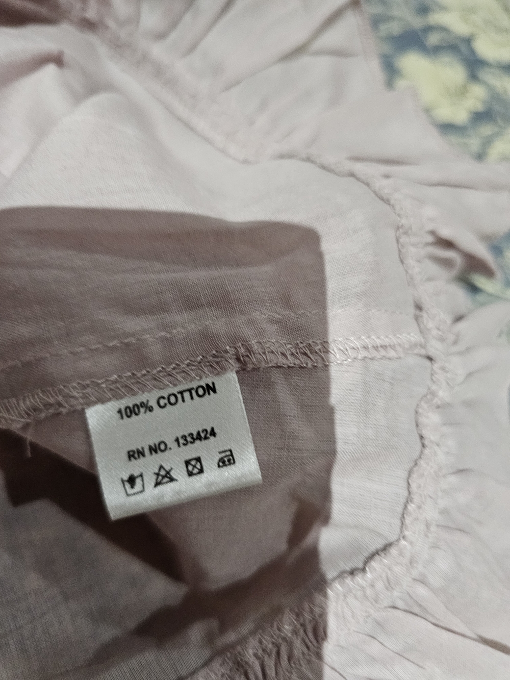 Women's Crochet-Trim V-Neck Tunic Top in Dusty Lilac, NWT - Picture 8 of 12